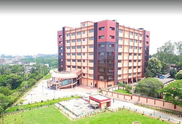 Triangle Concrete House on lake